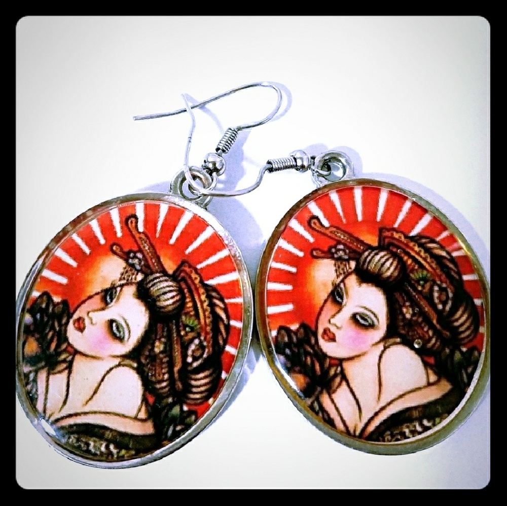 Sourpuss Red Geisha earrings 